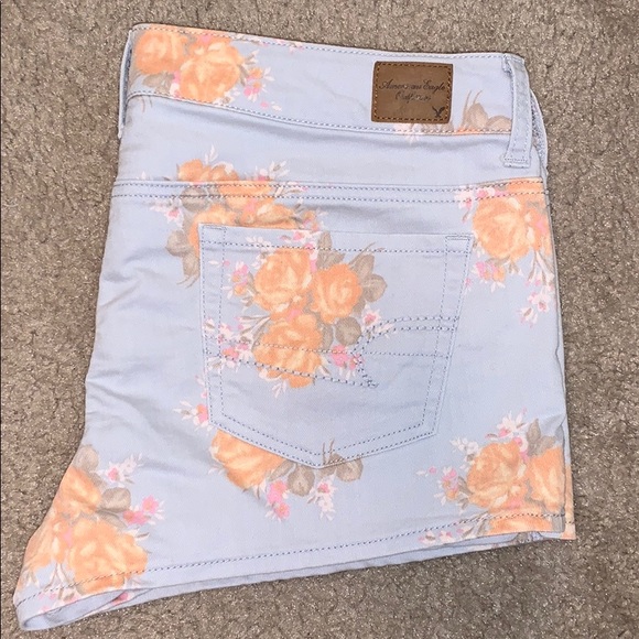 American Eagle Outfitters Pants - NWOT American Eagle denim/floral shorts. Size 14